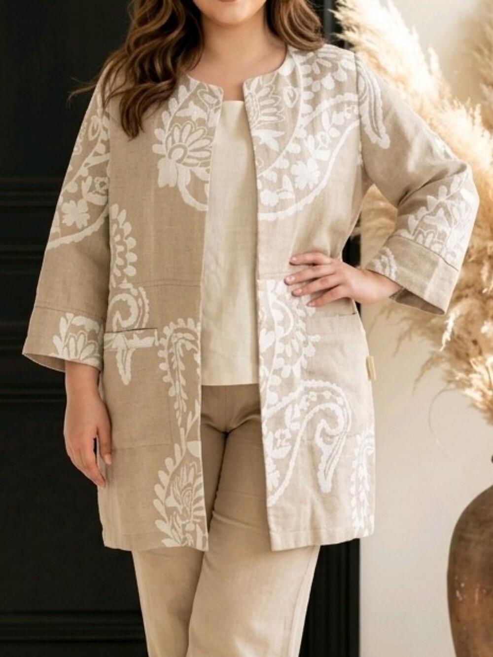 Chico's 100% Natural Fibers Beige and White Floral-Accent Jacket